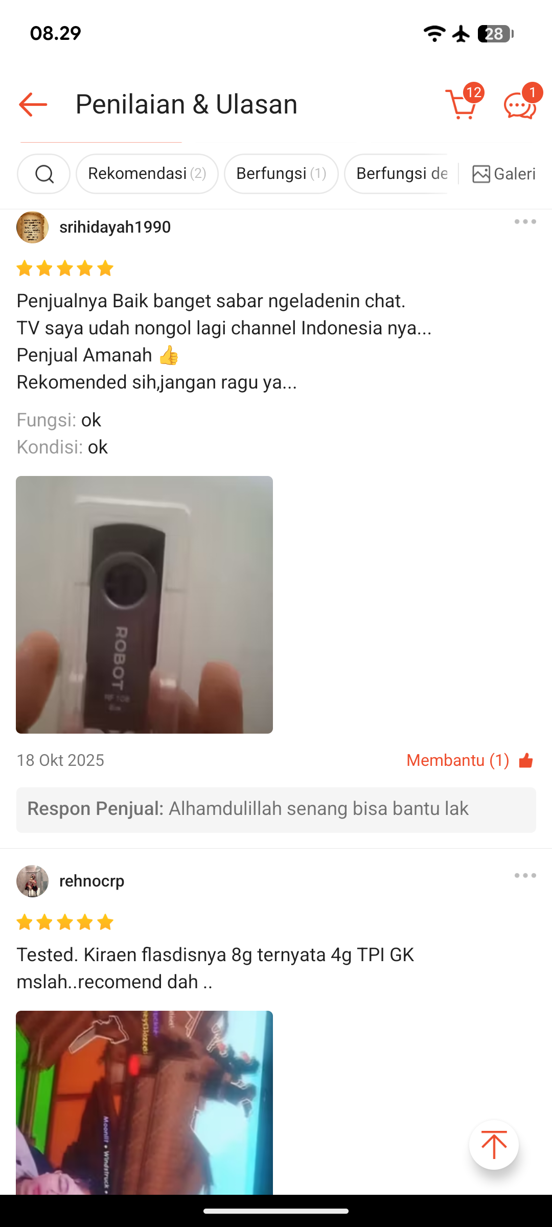 Tangkapan layar ulasan bintang 5 dari pembeli pertama